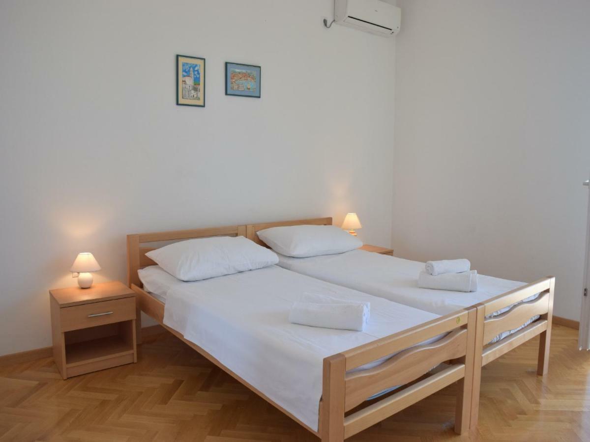 Apartments Buljan 布雷拉 外观 照片